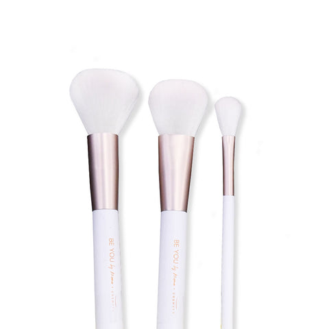 FACE BRUSHES